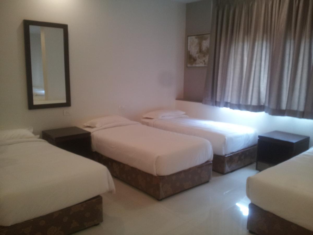 Saffron Hotel Jālna Kamer foto